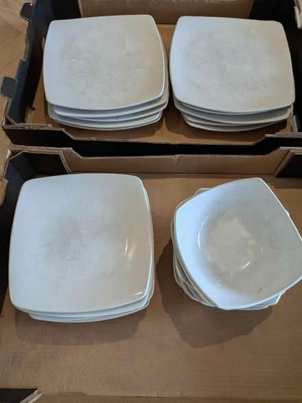 Photo of free M&S Andante square plates and bowls (Wollaton NG8) #2