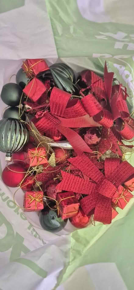 Photo of free Christmas Decorations (GL51) #1