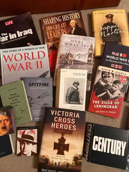 Photo of free Books - War, history (Hemel, HP3) #3