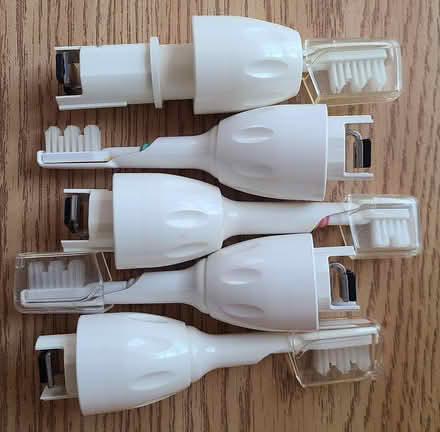 Photo of free Sonicare Toothbrush heads Series E (River Falls, Potomac) #1