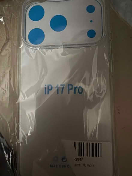 Photo of free iPhone 17 pro clear case (George street) #1