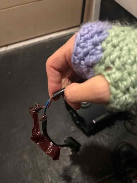 Photo of free Hoover (Wynford road N1) #3