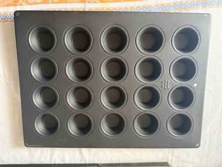 Photo of free Muffin Pans (yonkers) #1