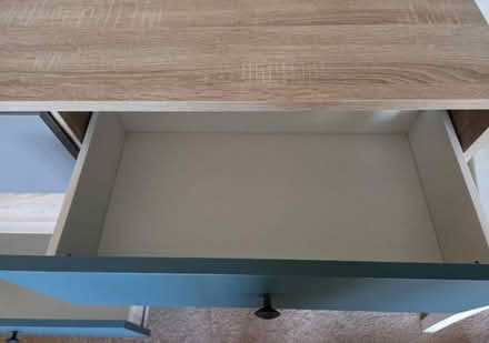 Photo of free Oak effect chest of drawers (High Barnet EN5) #4
