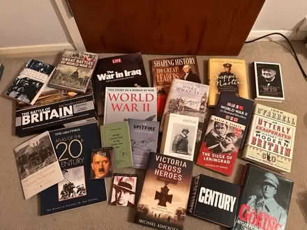 Photo of free Books - War, history (Hemel, HP3) #1