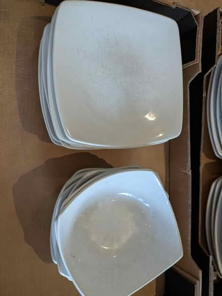 Photo of free M&S Andante square plates and bowls (Wollaton NG8) #4