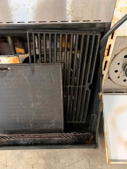 Photo of free Bbq for parts (Ellerslie) #3