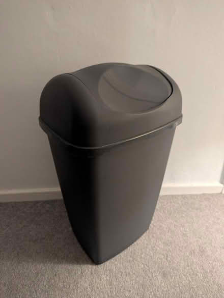 Photo of free Large swing top bin (Leytonstone) #1