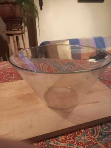 Photo of free Large glass bowl #1 (Abingdon OX14) #1