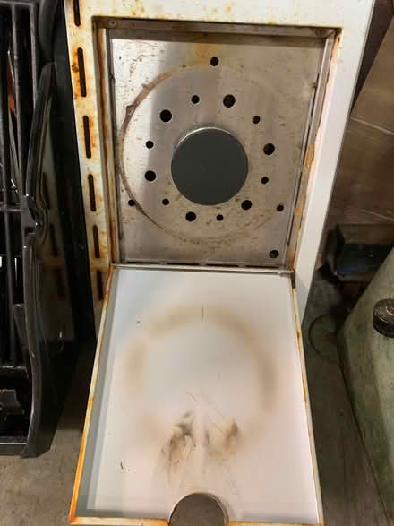 Photo of free Bbq for parts (Ellerslie) #4