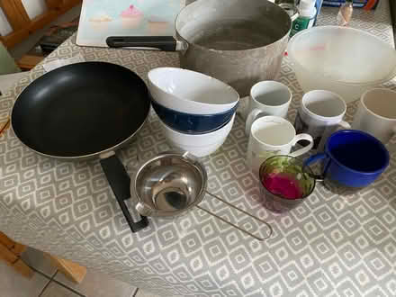 Photo of free kitchen items (Heath) #1