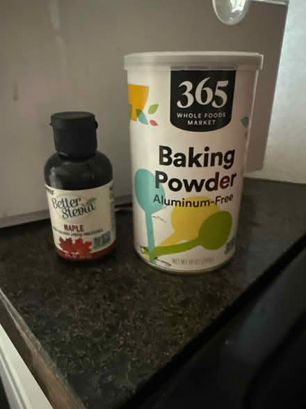 Photo of free baking powder (Eastlake) #1