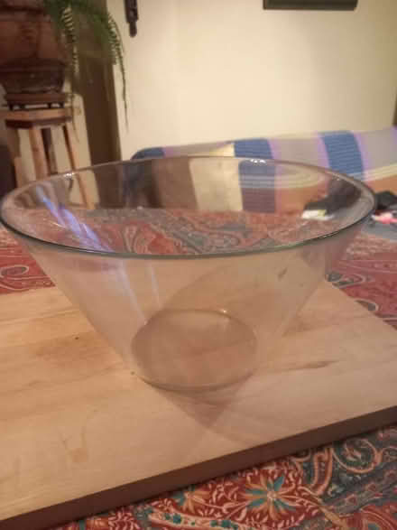 Photo of free Large glass bowl # 2 (Northcourt OX14) #1