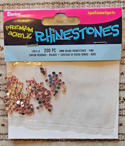 Photo of free Art supplies (Wallingford) #2