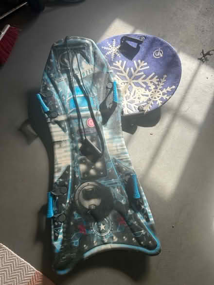 Photo of free Sleds (Academy Hill area/Warrenton) #1