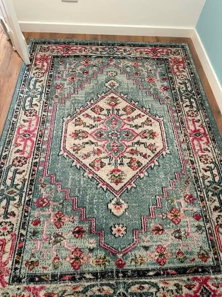 Photo of free Green ornate Rug 230cm/160cm (East Dunbartonshire G64) #1