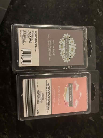 Photo of free Wax melts (Leeds LS8) #1