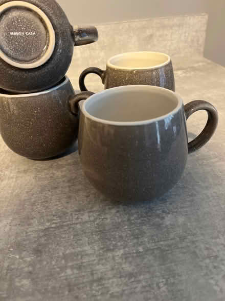Photo of free Large mugs (Cambusbarron FK7) #3
