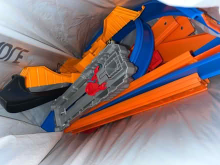 Photo of free Hot wheels (Cannonmills EH7) #1