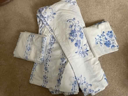 Photo of free Double duvet cover (Bayshore) #1