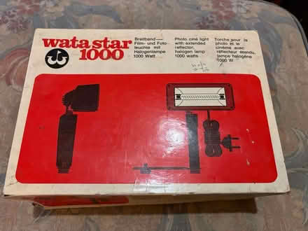 Photo of free Watastar 1000 Photo Cine Light (Liverpool L13) #1