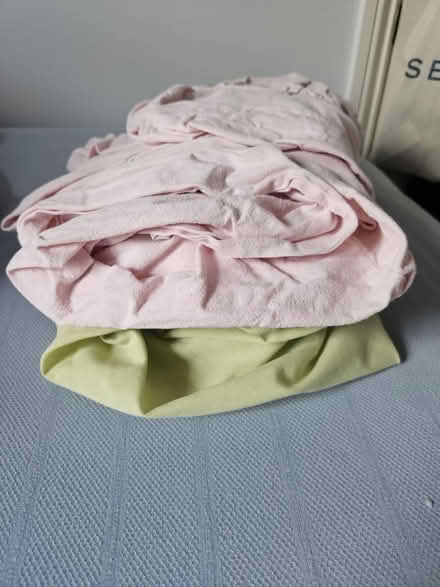Photo of free Double fitted sheets (N8 Wood Green) #1