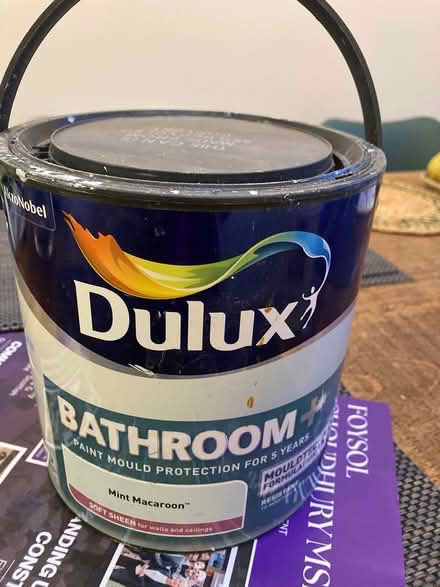 Photo of free Dulux bathroom paint (1/4 tin) (Edinburgh EH5) #3