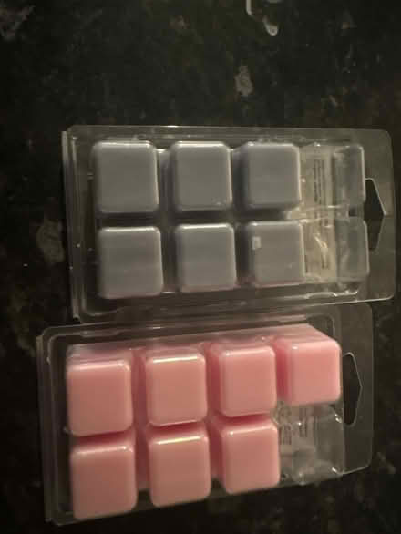 Photo of free Wax melts (Leeds LS8) #2