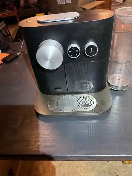 Photo of free Nespresso Ultimate Coffee Pod Machi (Lambs Green RH12) #1