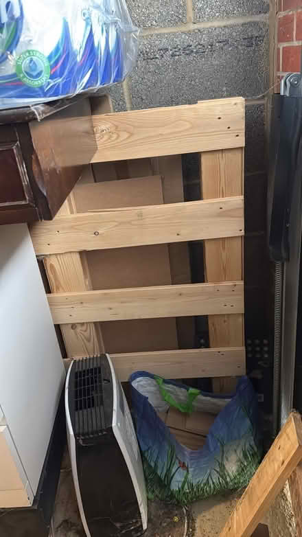Photo of free Wooden pallets (Hp27) #1