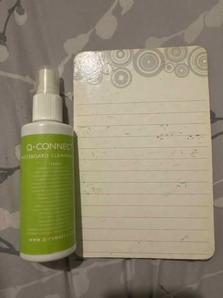 Photo of free Mini whiteboard with cleaner spray (Clapton) #1