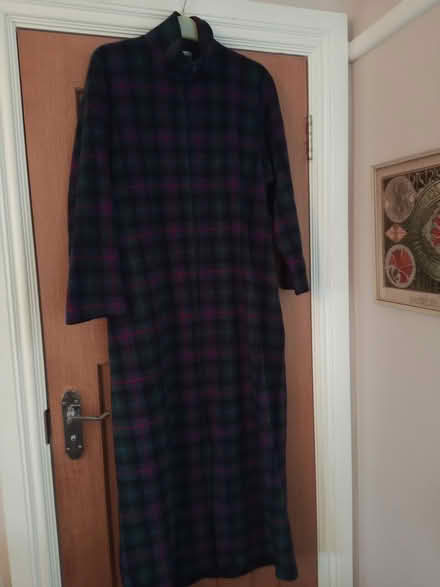 Photo of free Warm dressing gown (SN8 Burbage) #1