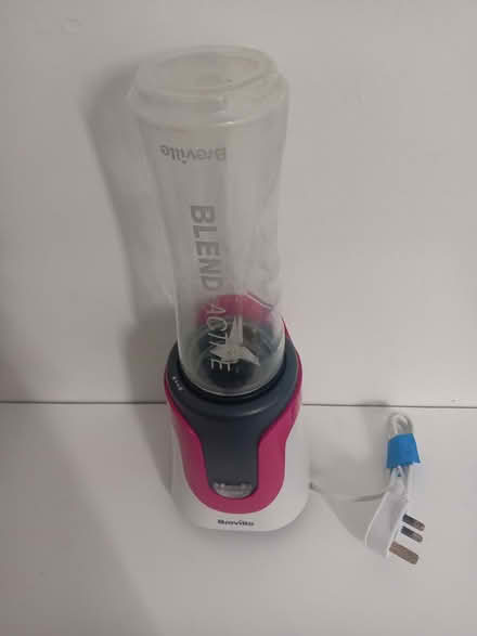Photo of free Breville blender (Shoreditch E2) #1