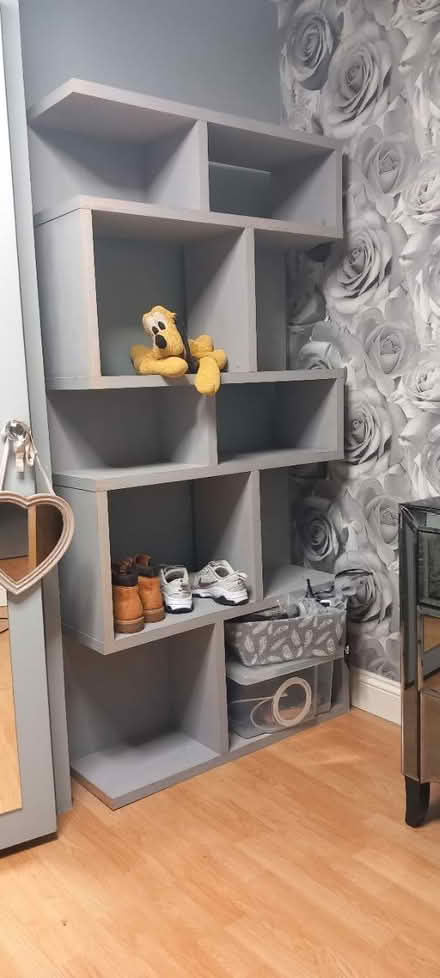 Photo of free Wooden display unit (Horndon On The Hill SS17) #1