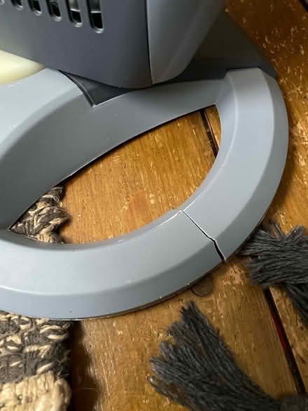 Photo of free Halogen heater (Sevenoaks) #3