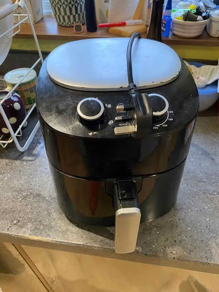 Photo of free 4l Air Fryer (Tiptree, Essex CO5) #2