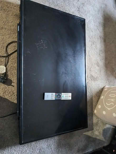 Photo of free Toshiba 43inch tv (Barry CF63) #1