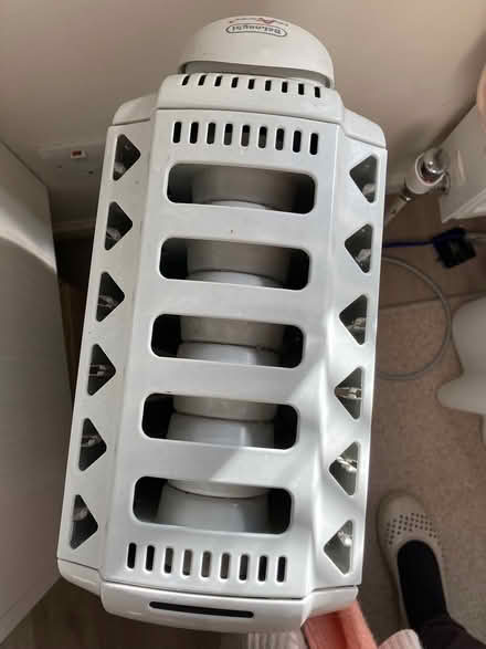 Photo of free Delonghi Oil Filled Radiator (Wimbledon Village SW19) #3