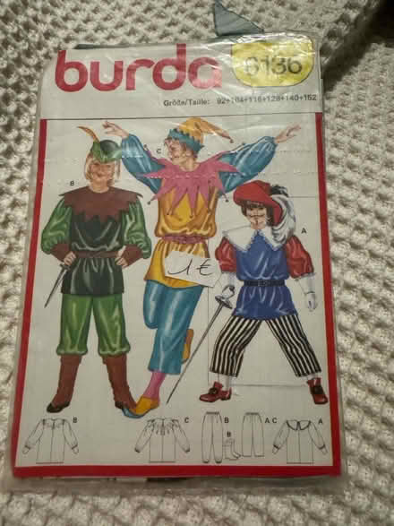 Photo of free Children’s costume pattern (Leyland PR25) #1