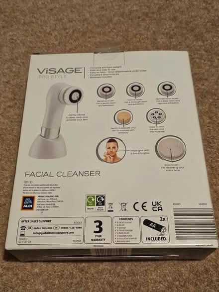 Photo of free Electric facial cleanser (Merstham RH1) #2