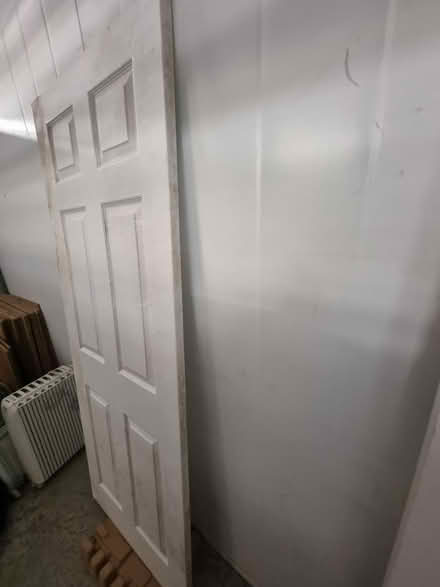 Photo of free 6 Panel White Wood Internal Door (SW11 3SJ) #3