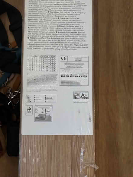 Photo of free Oak laminate flooring (BR4) #1