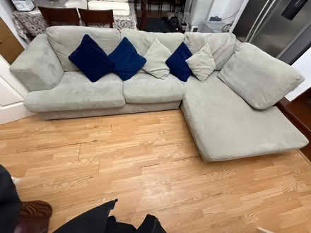 Photo of free L shape sofa with cushions (West Croydon CR0) #2