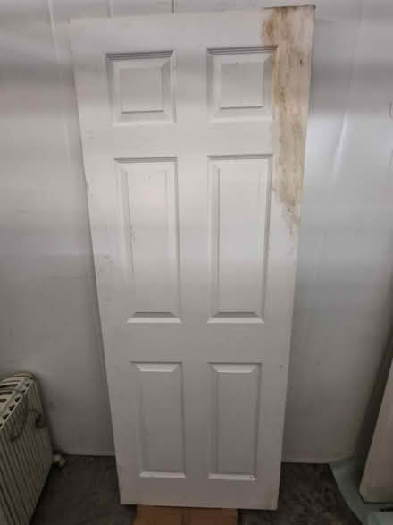 Photo of free 6 Panel White Wood Internal Door (SW11 3SJ) #1