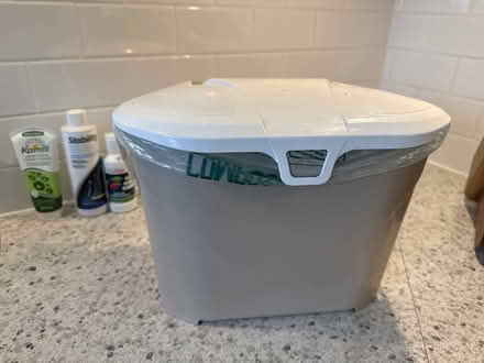 Photo of free Small Compost bin for kitchen (Uplands / Paul Anka) #1