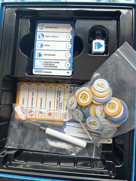 Photo of free Board game Upside Drawn (Uplands / Paul Anka) #2