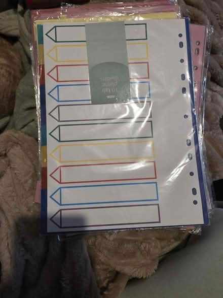 Photo of free 10 packs of folder dividers (Luton LU2) #2