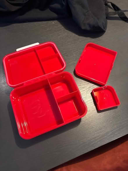 Photo of free Lunch box - Juniors Gunners (SW11) #2