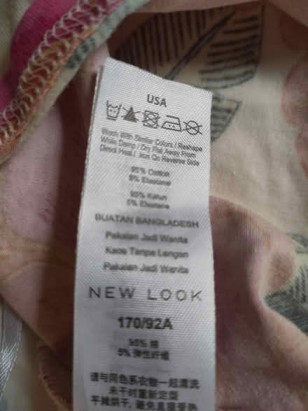 Photo of free Summer top - Size 12 (L1 Liverpool City Centre) #4