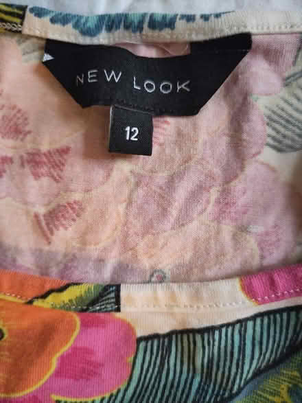 Photo of free Summer top - Size 12 (L1 Liverpool City Centre) #2
